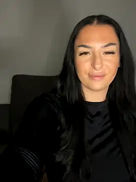 Mia-Bremer online show from 09-27-25, 10:27