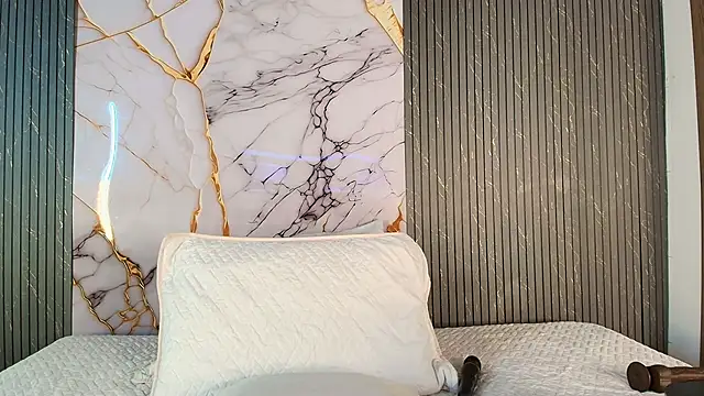 big tits in your face online show from 03-24-26, 08:20