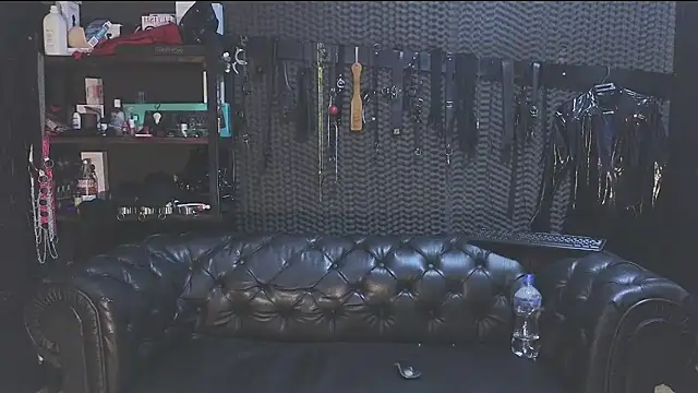 kimberly swan online show from 03-01-25, 08:21