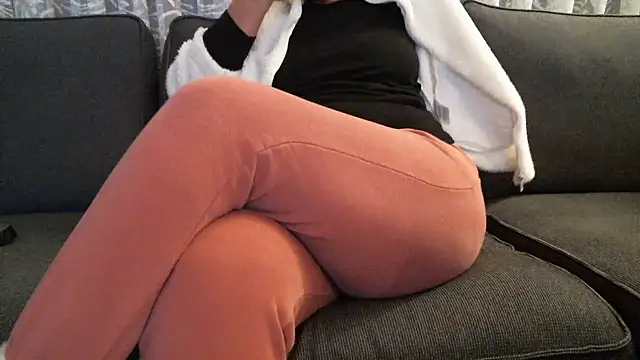 mysteriouscouple001 online show from 03-08-26, 12:16