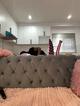 Yung-Missy online show from 03-21-26, 01:59