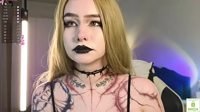 Snapshot of ghot1c_graceeee chatting on 02-01-25, 04:22 ghot1c graceeee online show from 02-01-25, 04:22