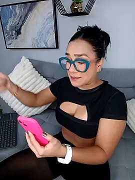 Amber Etan online show from 04-21-26, 02:01