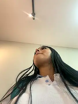 Natasha  Blue online show from 12-05-25, 06:06