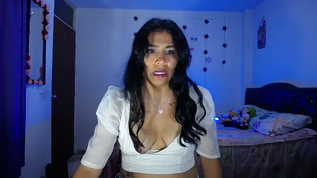 pinky violeta online show from 03-11-25, 11:44