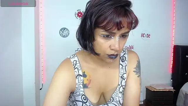 pinky violeta online show from 05-30-26, 12:06