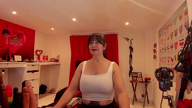 Snapshot of Sarah_teiku chatting on 06-18-26, 07:08 Sarah teiku online show from 06-18-26, 07:08