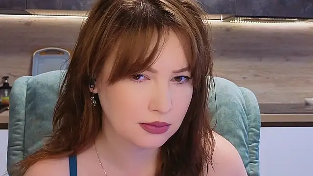 Katniss K online show from 06-07-26, 04:50