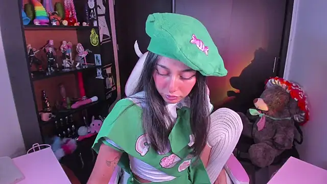 amber yull online show from 01-09-26, 02:29