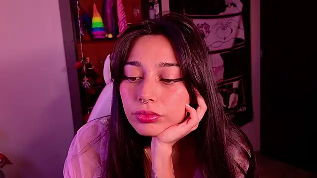 amber yull online show from 05-15-26, 02:26