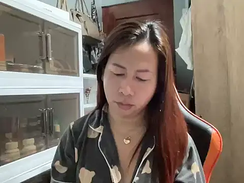 UrLove Marga online show from 10-14-25, 10:42