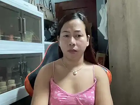 UrLove Marga online show from 10-18-25, 10:34