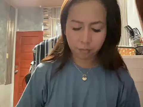 Snapshot of UrLove_Marga chatting on 06-19-26, 11:09 UrLove Marga online show from 06-19-26, 11:09