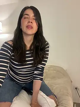 saori 10 online show from 09-21-25, 03:33