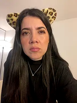 saori 10 online show from 10-31-25, 11:00