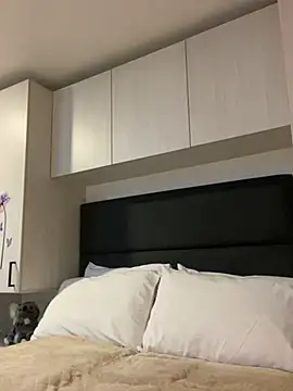 saori 10 online show from 03-10-25, 07:22