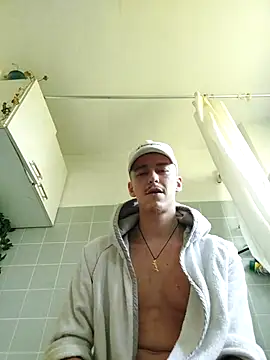 Toyjungee online show from 07-09-26, 01:43