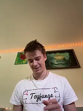 Toyjungee online show from 02-06-26, 10:11