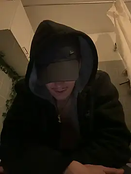 Toyjungee online show from 01-15-25, 08:16