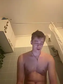 Toyjungee online show from 11-12-25, 04:33