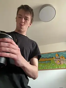 Toyjungee online show from 03-24-26, 08:36