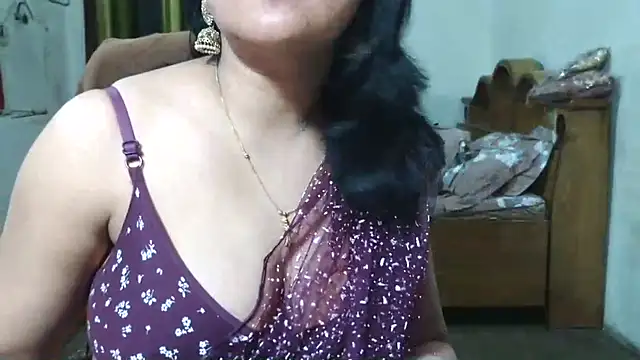 Cute Mahi22 online show from 11-17-25, 07:12