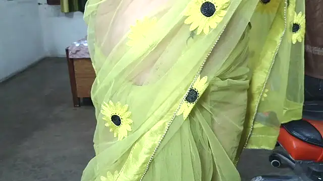 Cute Mahi22 online show from 03-01-26, 02:44