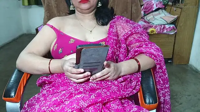 Cute Mahi22 online show from 02-10-26, 08:02