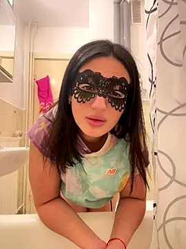 Sarahkhaalifa online show from 12-01-25, 08:53