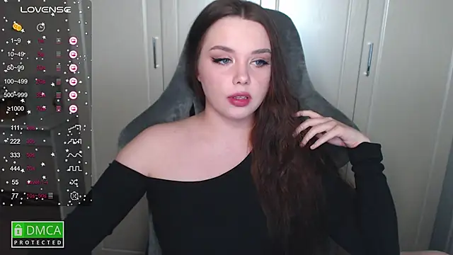 Snapshot of aliice_cutie chatting on 02-19-25, 08:41 aliice cutie online show from 02-19-25, 08:41