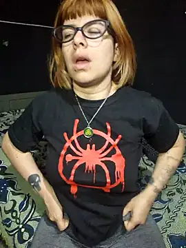 Snapshot of Carlafoxxx chatting on 10-16-25, 06:49 Carlafoxxx online show from 10-16-25, 06:49
