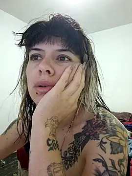 Snapshot of Carlafoxxx chatting on 01-23-25, 05:42 Carlafoxxx online show from 01-23-25, 05:42