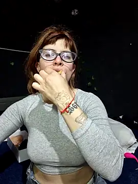 Snapshot of Carlafoxxx chatting on 09-09-25, 09:02 Carlafoxxx online show from 09-09-25, 09:02