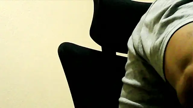 Snapshot of ByDeviL chatting on 02-18-25, 09:20 ByDeviL online show from 02-18-25, 09:20
