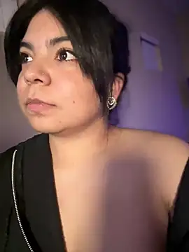 Snapshot of kimmiakiss22 chatting on 03-14-25, 05:48 kimmiakiss22 online show from 03-14-25, 05:48