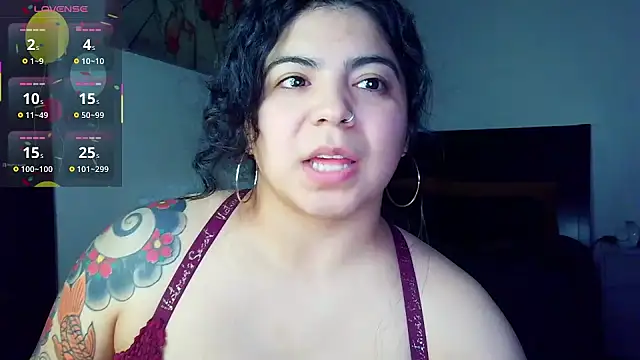 kimmiakiss22 online show from 11-06-25, 06:28