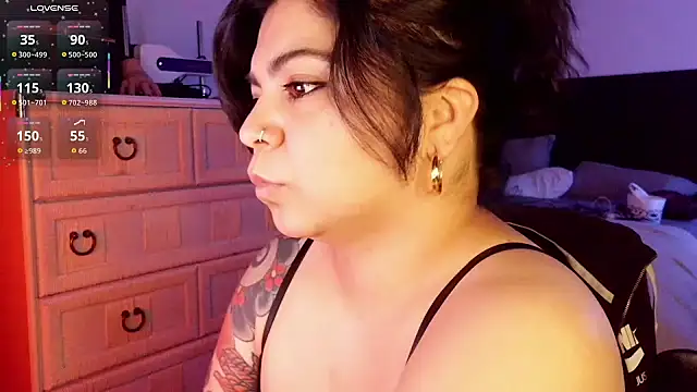 kimmiakiss22 online show from 01-10-26, 01:01