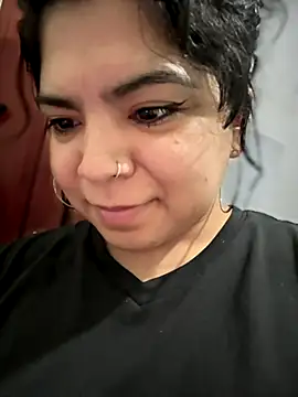 kimmiakiss22 online show from 11-20-25, 09:15