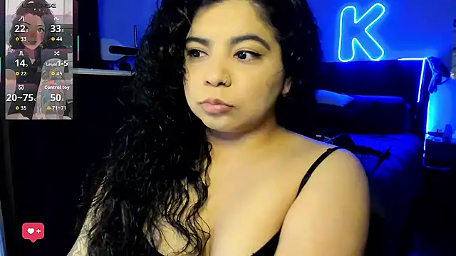 kimmiakiss22 online show from 04-09-26, 12:45