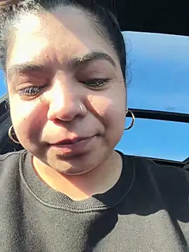 kimmiakiss22 online show from 04-19-26, 11:18