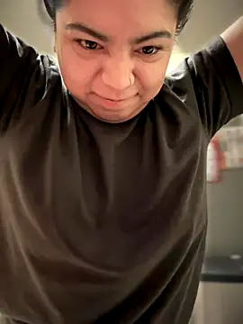 kimmiakiss22 online show from 11-07-25, 06:23