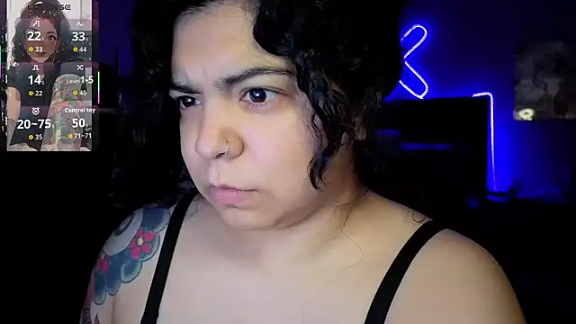 kimmiakiss22 online show from 05-17-26, 02:22