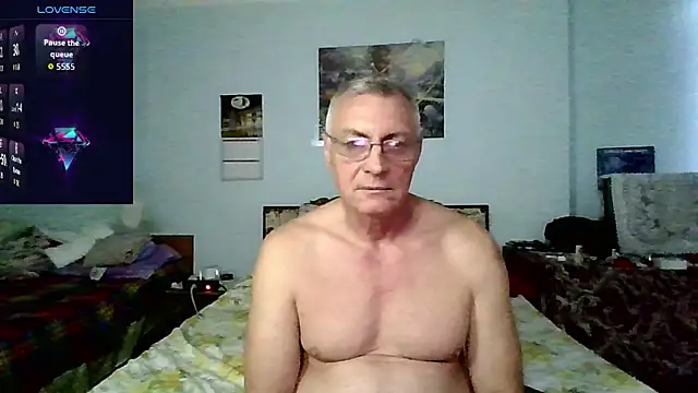 Snapshot of sexman181166 chatting on 11-08-25, 01:14 sexman181166 online show from 11-08-25, 01:14