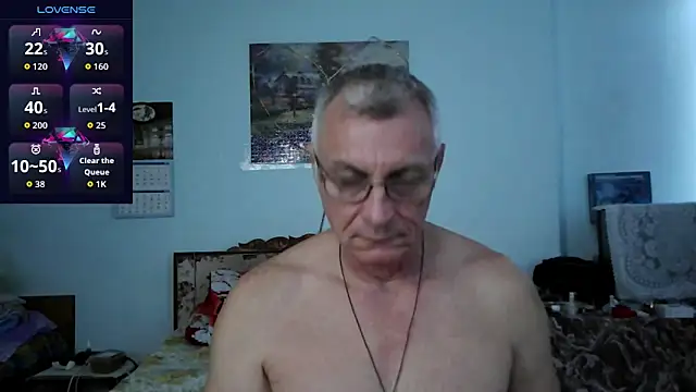 Snapshot of sexman181166 chatting on 11-11-25, 11:49 sexman181166 online show from 11-11-25, 11:49