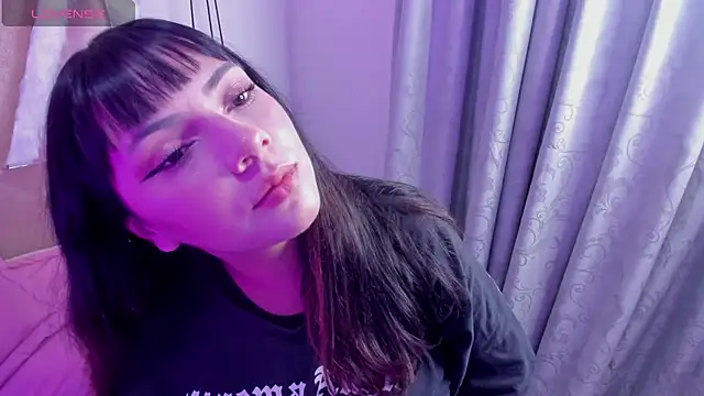 xhinata hyugax online show from 03-03-26, 11:23