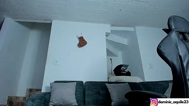 Snapshot of _heracles_ chatting on 12-04-24, 02:25 heracles online show from 12-04-24, 02:25