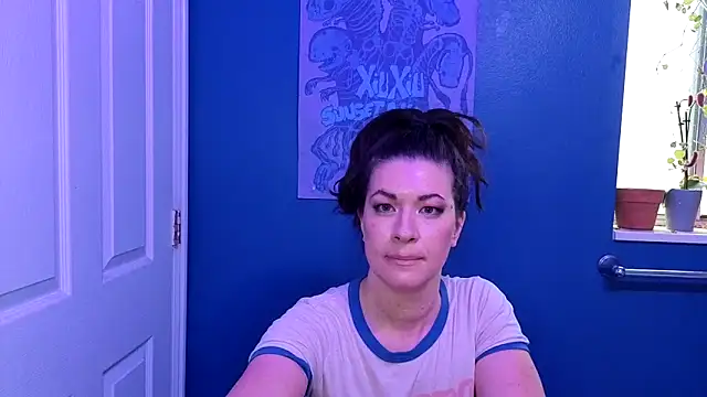 highly inappropriate online show from 04-07-26, 01:18