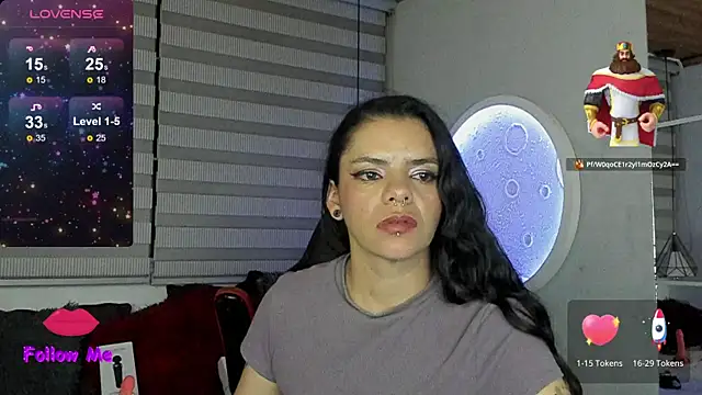 Snapshot of natasha_logan_ chatting on 07-20-26, 10:39 natasha logan online show from 07-20-26, 10:39