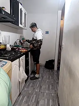 catire2323 online show from 09-24-25, 02:01