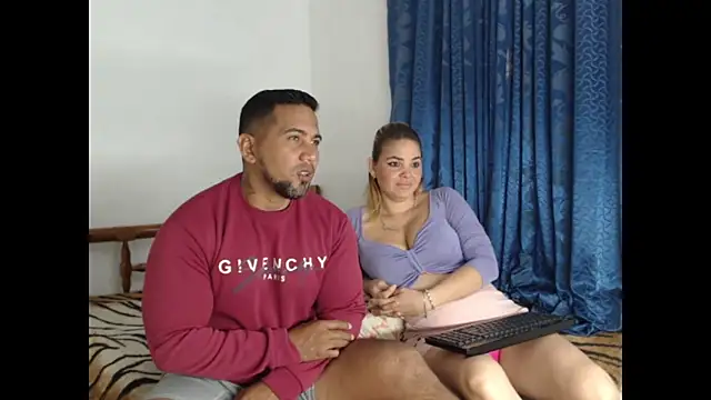 Snapshot of lover_1994 chatting on 02-03-25, 11:31 lover 1994 online show from 02-03-25, 11:31